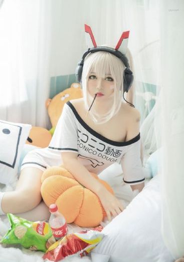 www..com美女在线观看视频