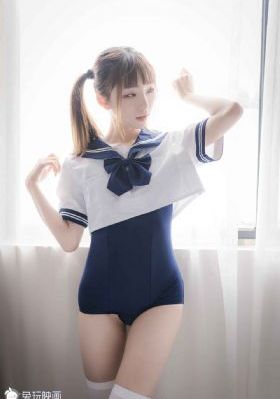 裙子下面是野兽动漫